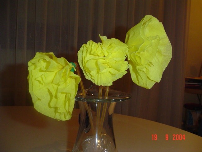 cvetlice iz papirnatih servetkov