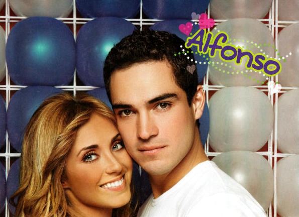 Anahi y Alfonso - foto povečava