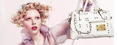 Scarlett Johansson - Louis Vuitton bags - foto povečava