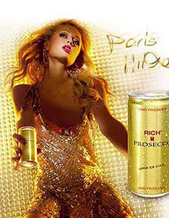 Paris Hilton - Rich Prosecco - foto povečava