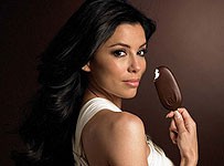 Eva Longoria - Magnum - foto