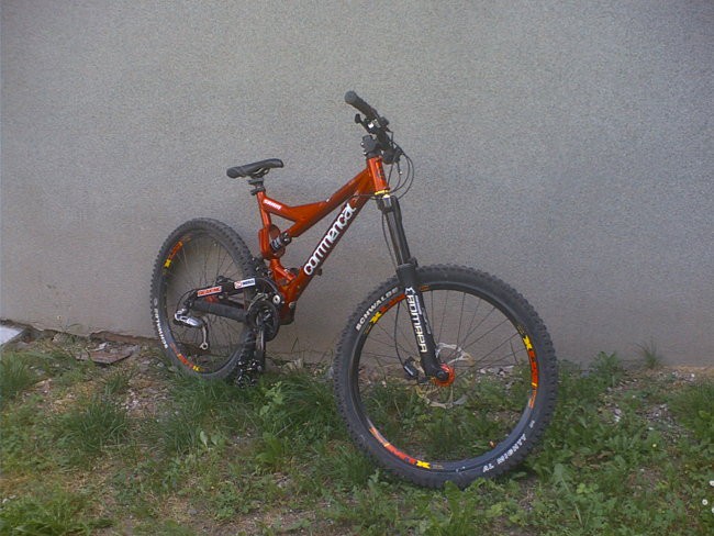 Commencal supreme - foto povečava