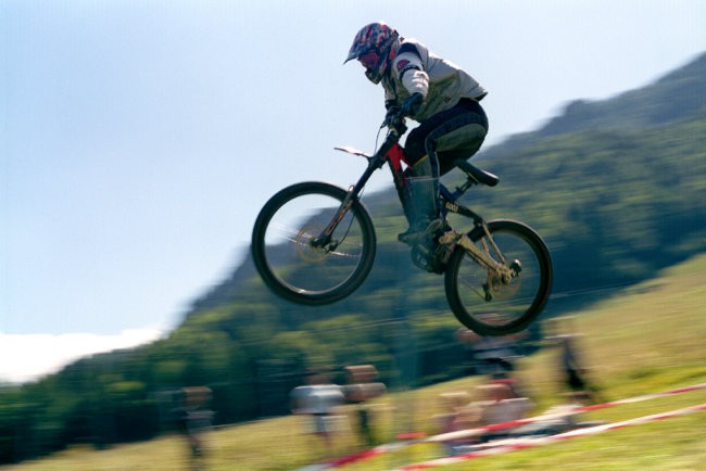 DOWNHILL - foto povečava