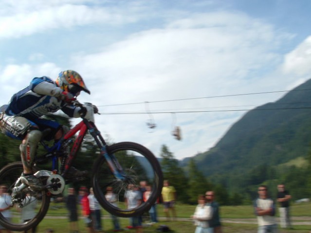 DOWNHILL - foto