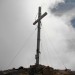 Križ na vrhu Škrlatice z žigom