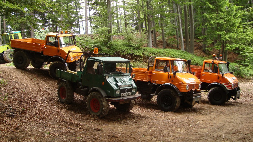 Unimog - foto povečava