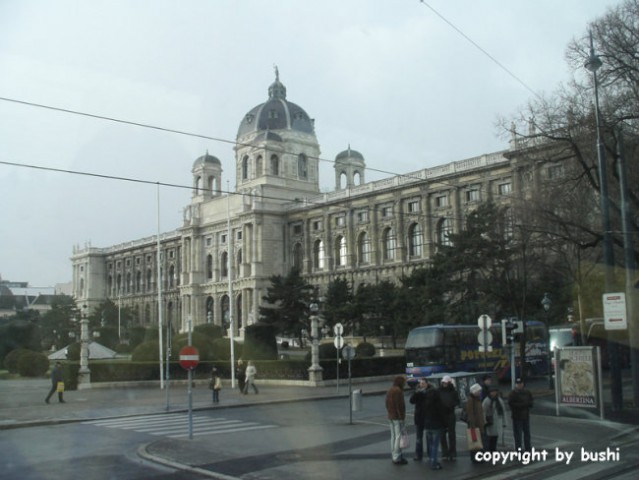 2005-12-17 - Predbozicni Dunaj - foto