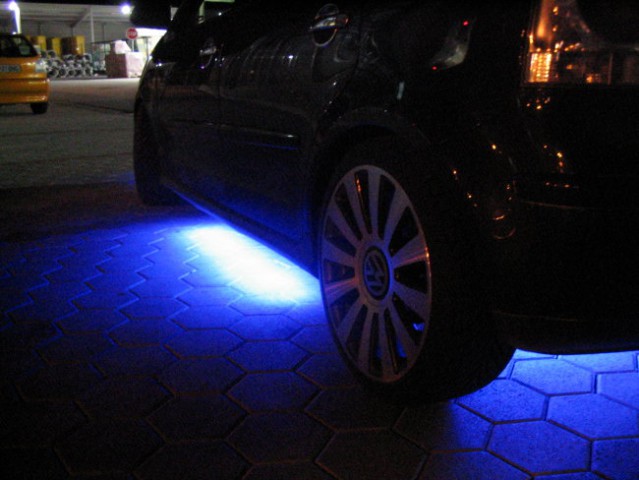 VW Polo 9N3 UnderBody LED - foto