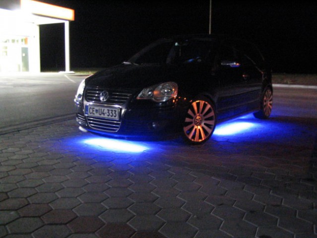 VW Polo 9N3 UnderBody LED - foto