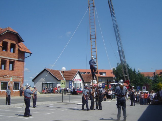 Gasilska vaja PGD Nova gorica ob 75. obletnic - foto