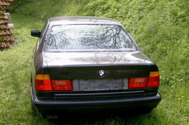 E34 525ix - foto