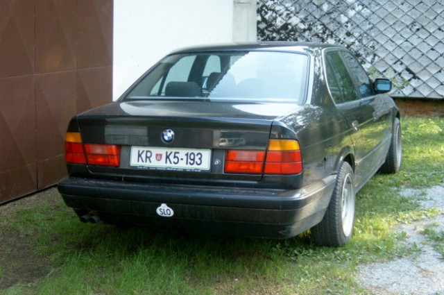 E34 525ix - foto