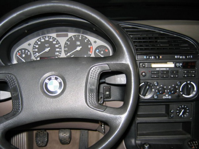 BMW E 36 - foto
