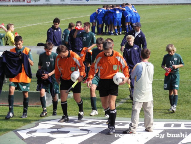 2005-10-13 - Slovenija - Slovaska (U-16) - foto
