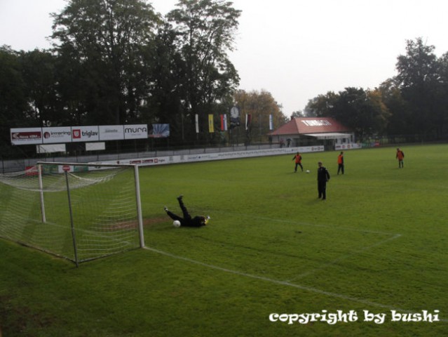 2005-10-13 - Slovenija - Slovaska (U-16) - foto