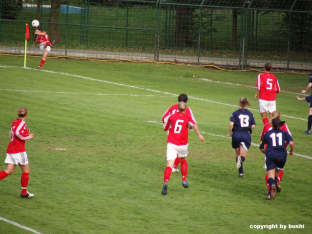 2006-04-25 - Nemcija - Skotska (U-19 zenske) - foto