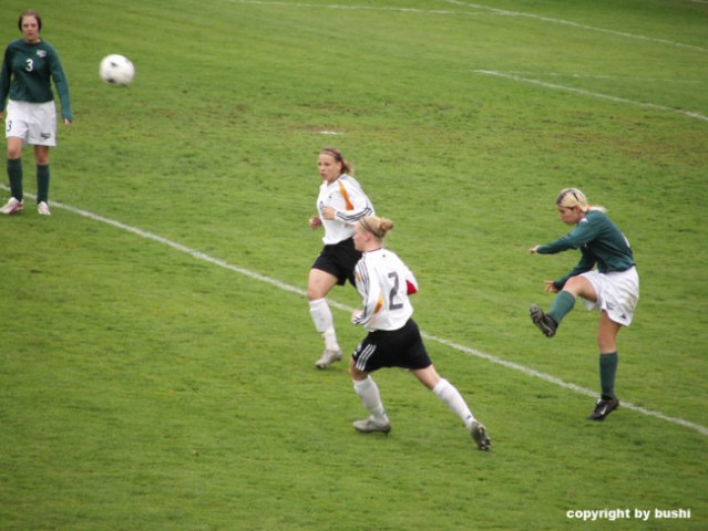 2006-04-27 - Nemcija - Slovenija (U-19 zenske - foto