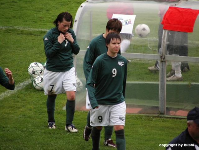 2006-04-27 - Nemcija - Slovenija (U-19 zenske - foto