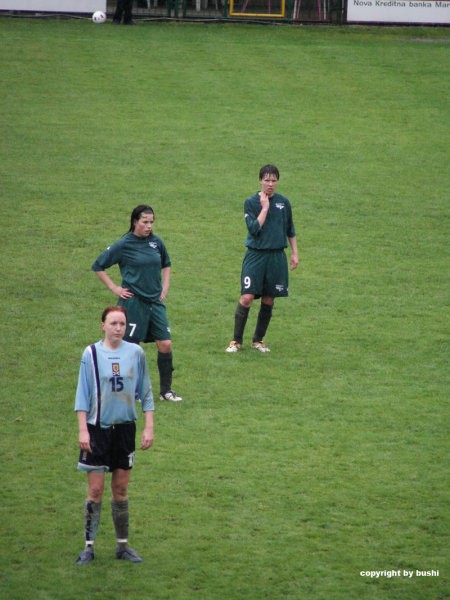2006-04-29 - Slovenija - Skotska (U-19 zenske - foto