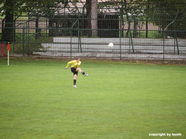 2006-04-29 - Slovenija - Skotska (U-19 zenske - foto povečava