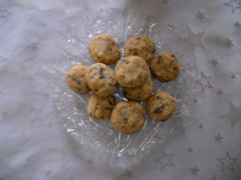 Čokoladno arašidovi  cookiji (mafin)