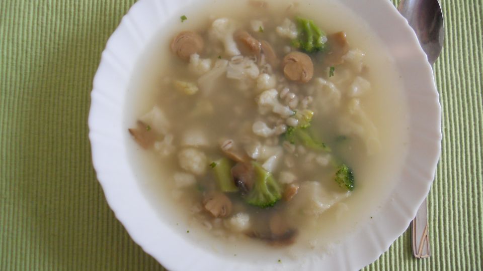 Zelenjavna juha z ješprenjem