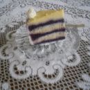 Borovničeva torta z vanilijo