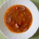 Fižolova juha s klobaso