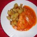 Zrezki po madžarsko, pečen krompir