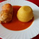 Nadevana piščančja bedra, polenta