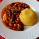 Chilli con carne , polenta