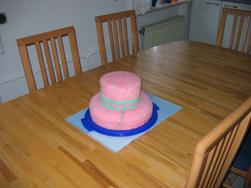 torta klobuček sadna in nutella marec 08