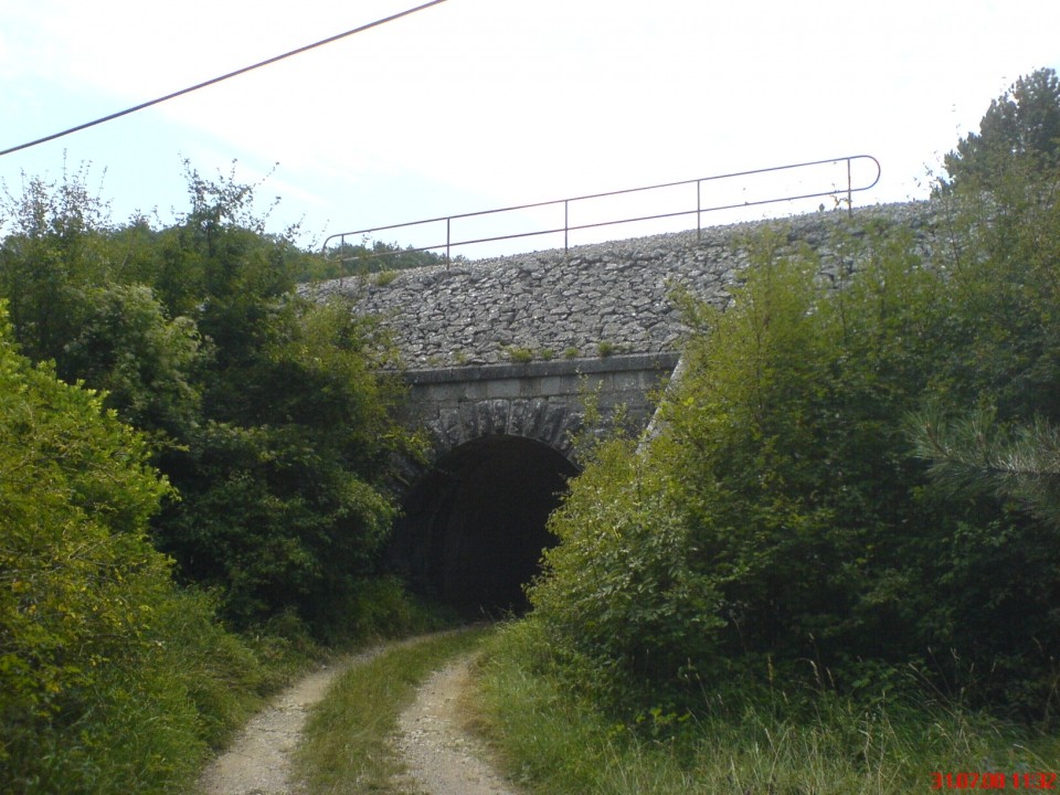 podvoz pod železniško progo Podgorje -  Rakitovec