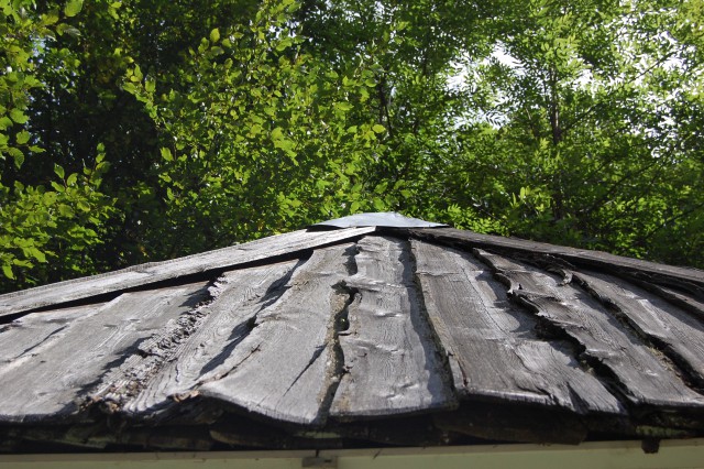 Lesena streha