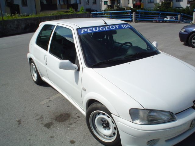 Peugeot 106 rallye - foto povečava