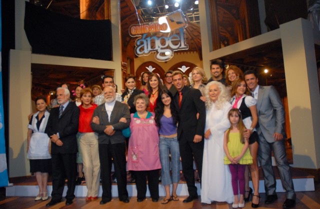 Presentanción a la prensa - foto