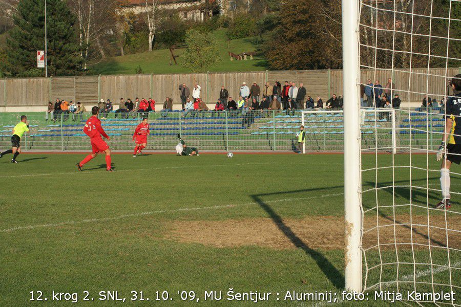 2009-10-31 vs Aluminij - foto povečava