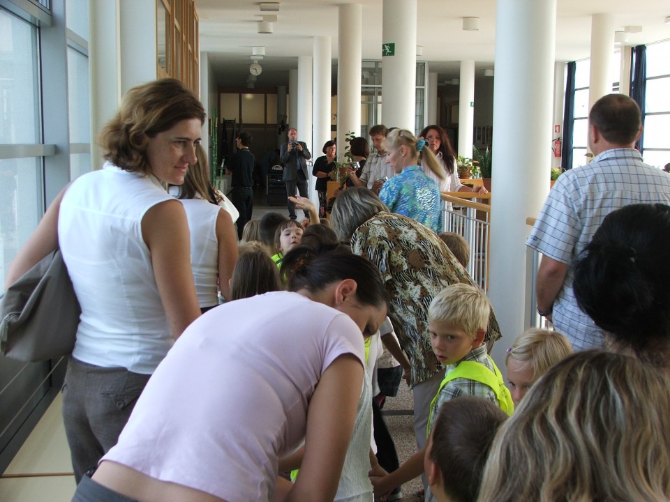 Lara for the first time in school - foto povečava
