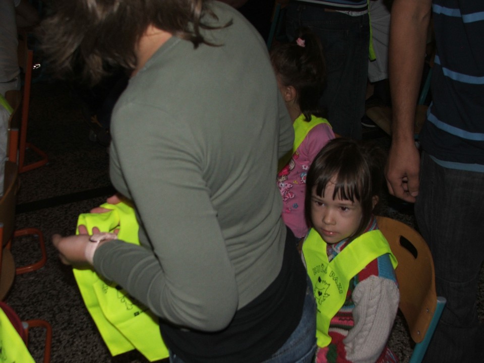 Lara for the first time in school - foto povečava