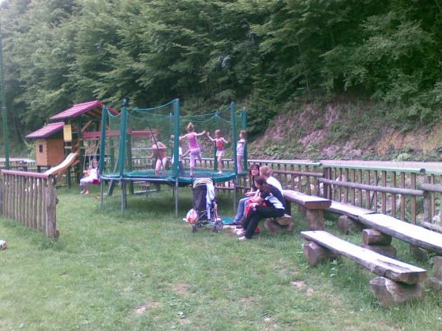 Piknik dolenčkov - foto