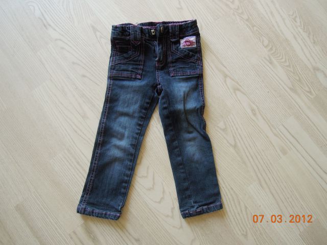 Jeans hlače, št. 98