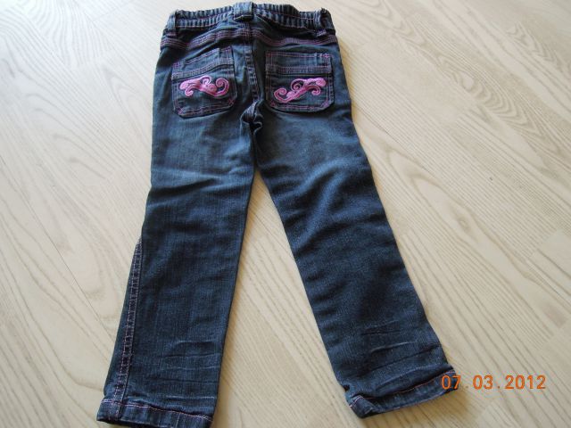 Jeans hlače št. 98