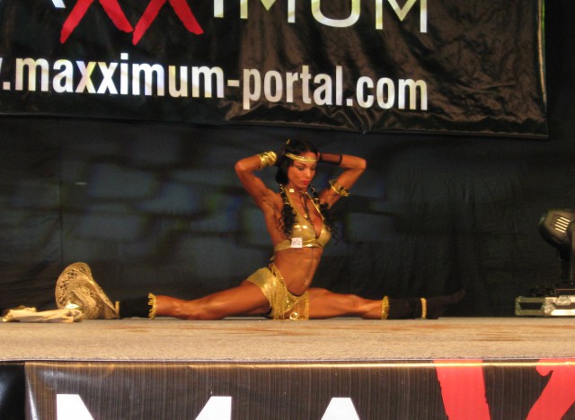 Miss fitnes   - foto
