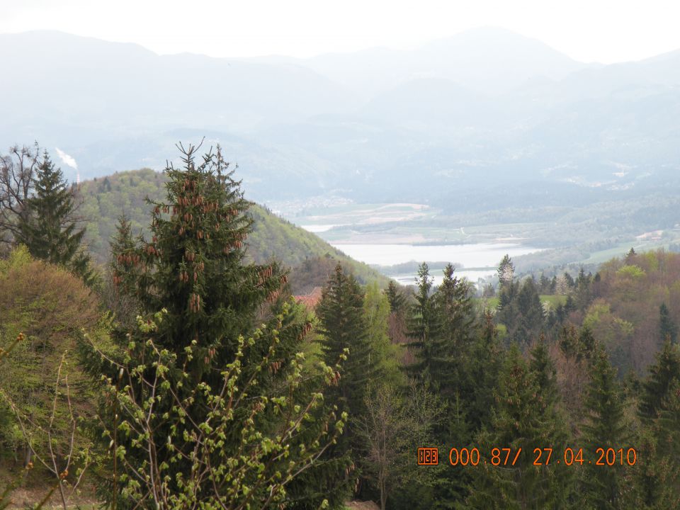 Paški Kozjak 27. 04. 2010 - foto povečava