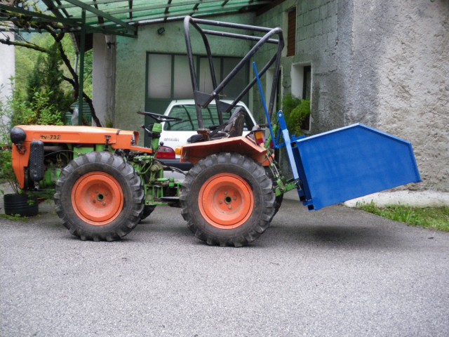 Traktorski plato - foto