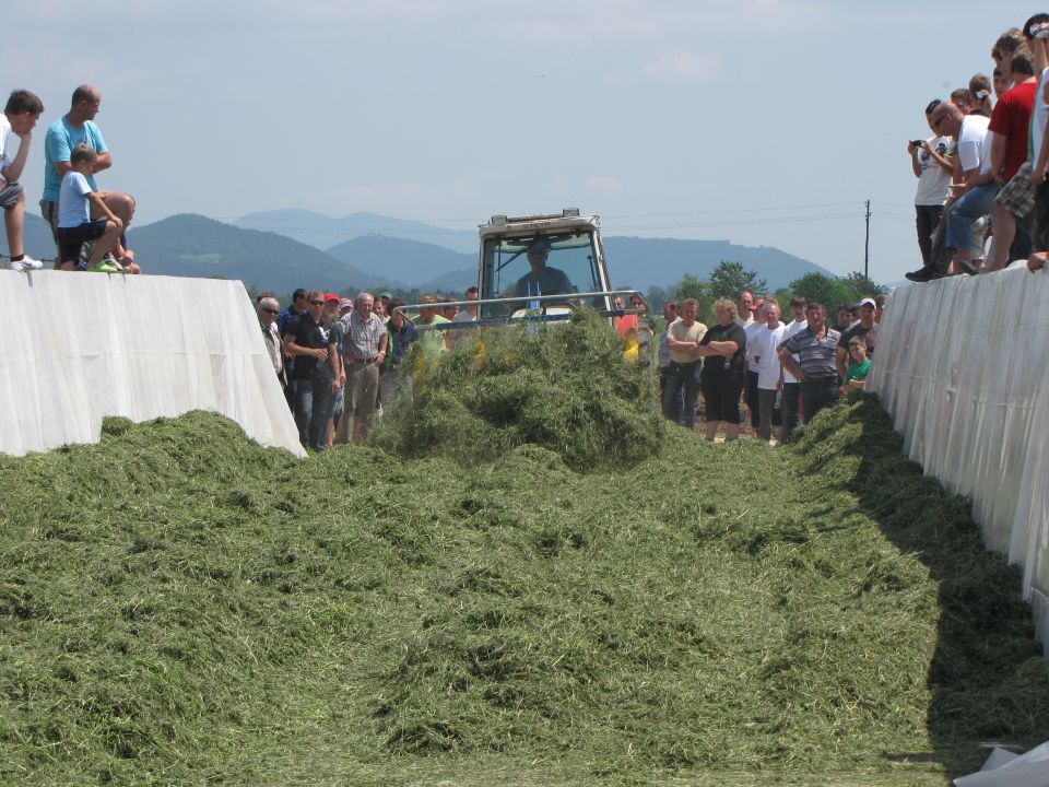 Demo_Steyr_Pöttinger - foto povečava