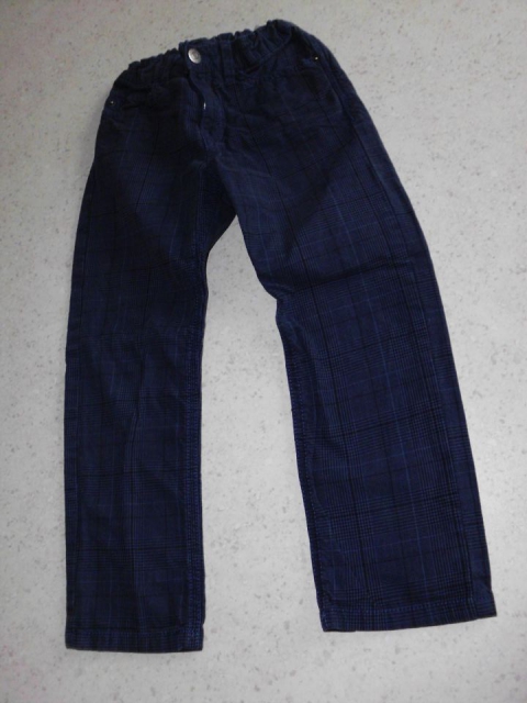 H&m hlače 110