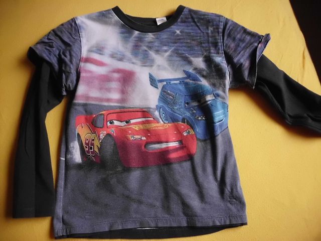 H&m majčka strela mcqueen 110/116