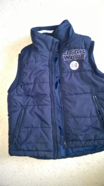 H&m brezrokavnik 110/116 star wars