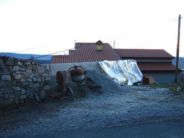 Letna kuhinja in bazen - foto